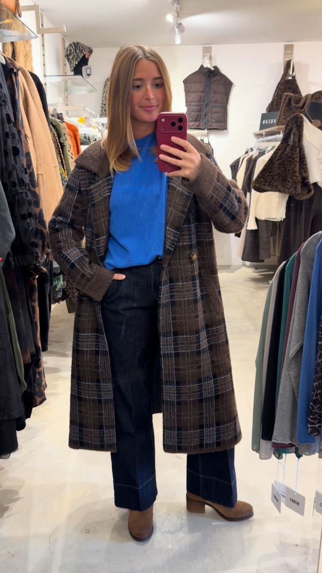 Here's a few more outfits from our 🍂Autumn Winter collection 🍂 being tried on by Leah. All are on the online shop (www.colmershill.com) and in the Colmers Hill boutique at Symondsbury Estate.

Outfit 1: Alison Sheri Coatigan, From My Mother's Garden Jumper, Red Button Conny jeans

Outfit 2: Naya cord trousers, Rino & Pelle Faux Fur Gilet, Alison Sheri jumper/scarf

Outfit 3: Naya jumper and Naya cord trousers

Outfit 4: Kozan Spot Jacket and Alison Sheri velvet wide leg trousers

Outfit 5: Alison Sheri Velvet Zip Hoodie and matching trousers

Outfit 6: Alison Sheri Coatigan, Red Button Conny jeans, Sasa modal/cashmere top

Outfit 7: Naya Padded Waistcoat over the same pieces in outfit 6

#dorset #boutiquefashion #alisonsheri #rinopelle #nayaclothing